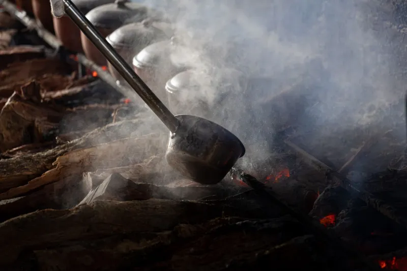 The Slow Simmer: How America's Craft Broth Makers Are Restoring Depth to the Modern Kitchen